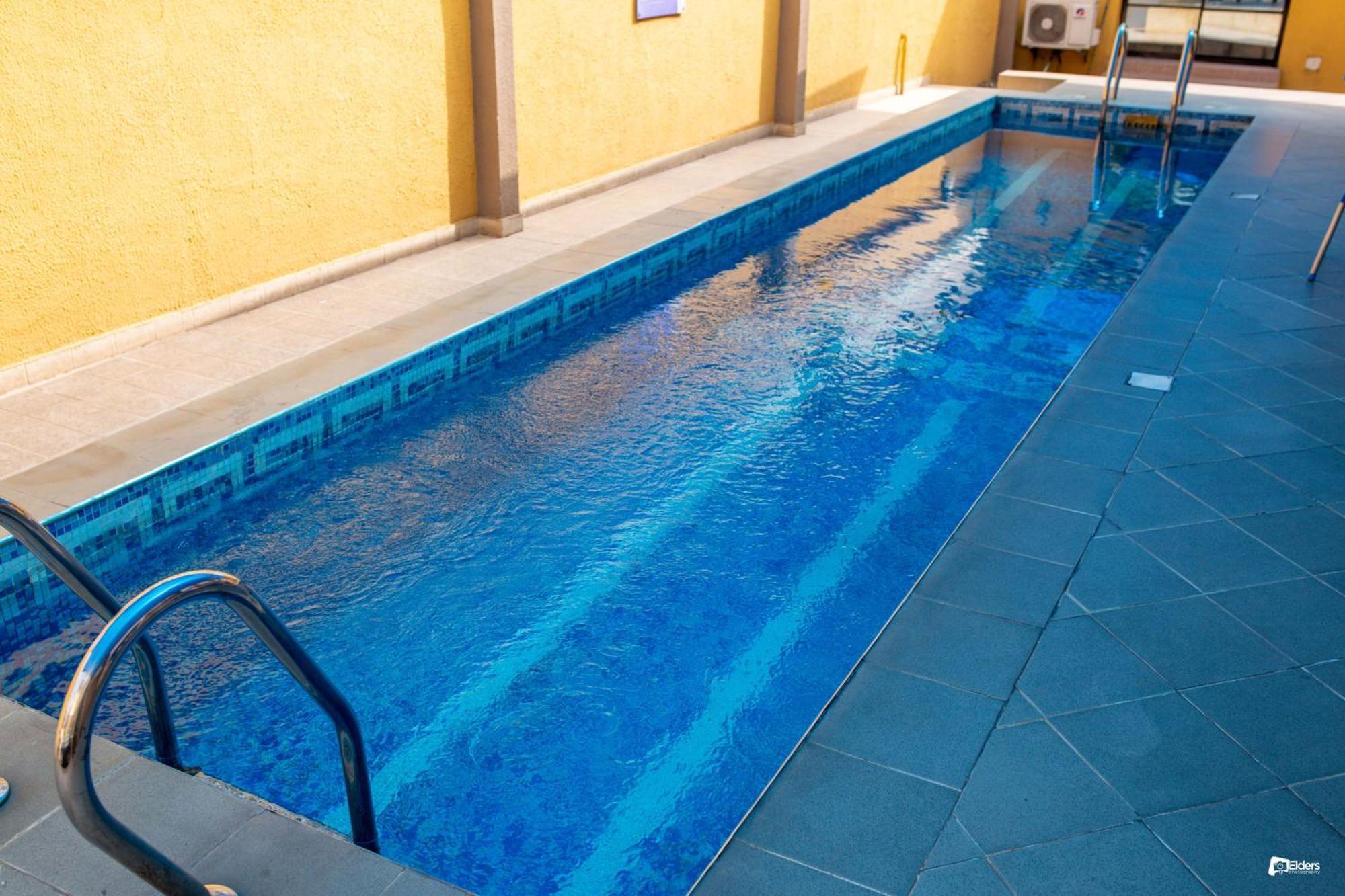 Suru Express Hotel Gra Lagos Buitenkant foto