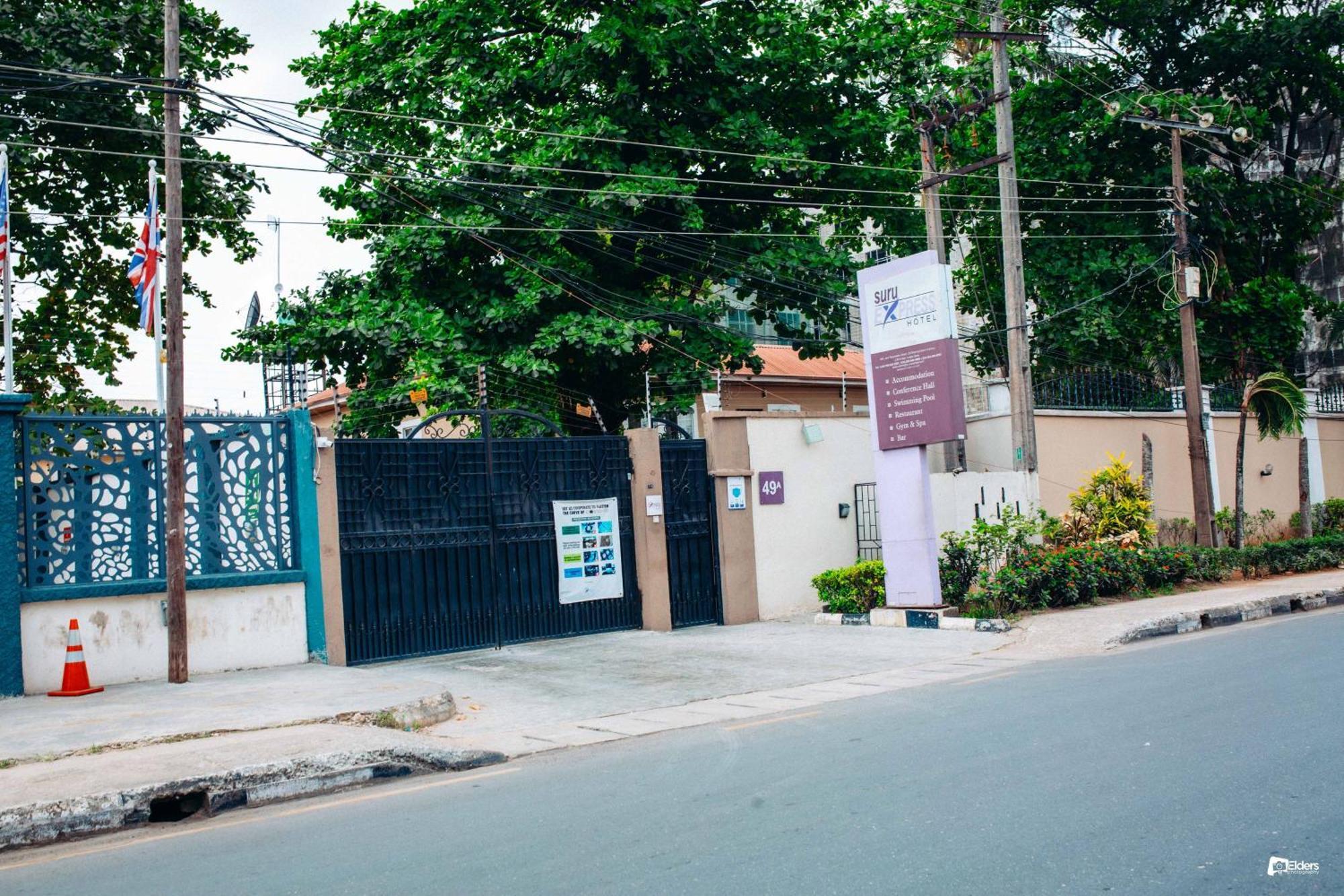Suru Express Hotel Gra Lagos Buitenkant foto