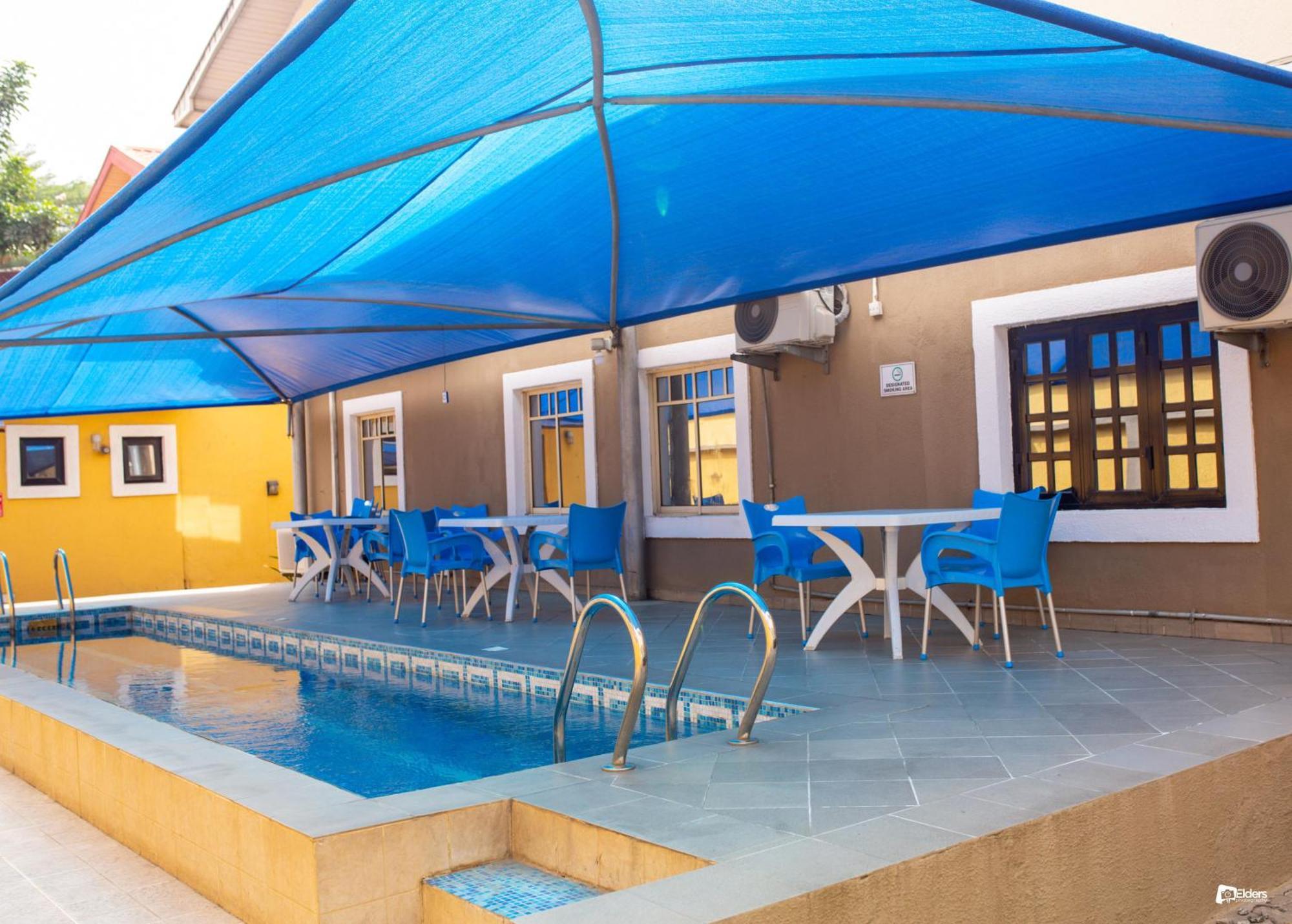Suru Express Hotel Gra Lagos Buitenkant foto