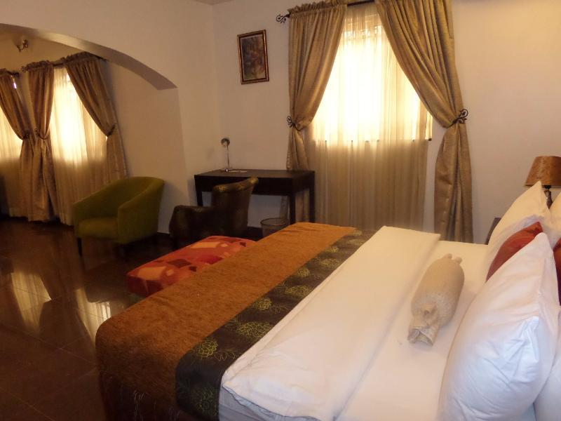 Suru Express Hotel Gra Lagos Buitenkant foto